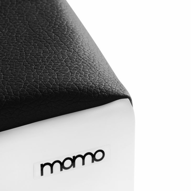 Hand rest MOMO black with white