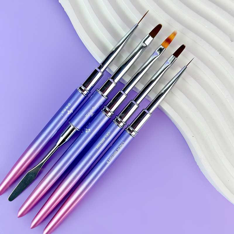Кисть для дизайна ногтей DNKa Liner Brush, 11 mm No. 0002
