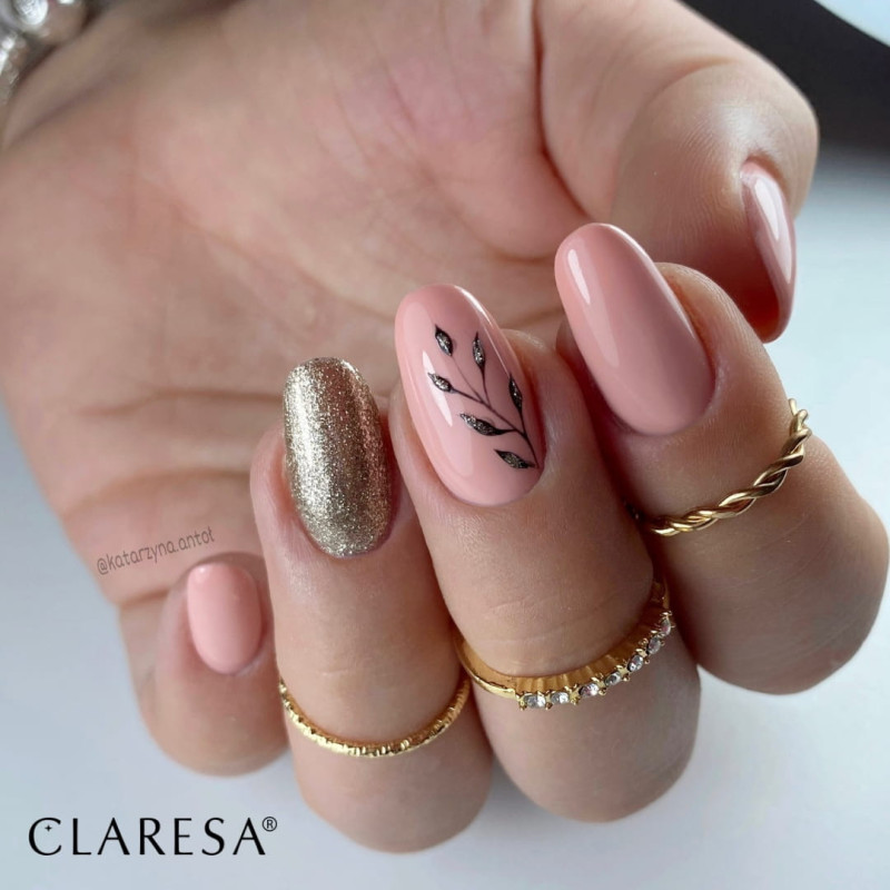 Цветной гель-лак  Claresa So Simple № 4, 5 ml