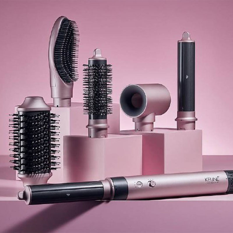 Equipment for hairdressers
